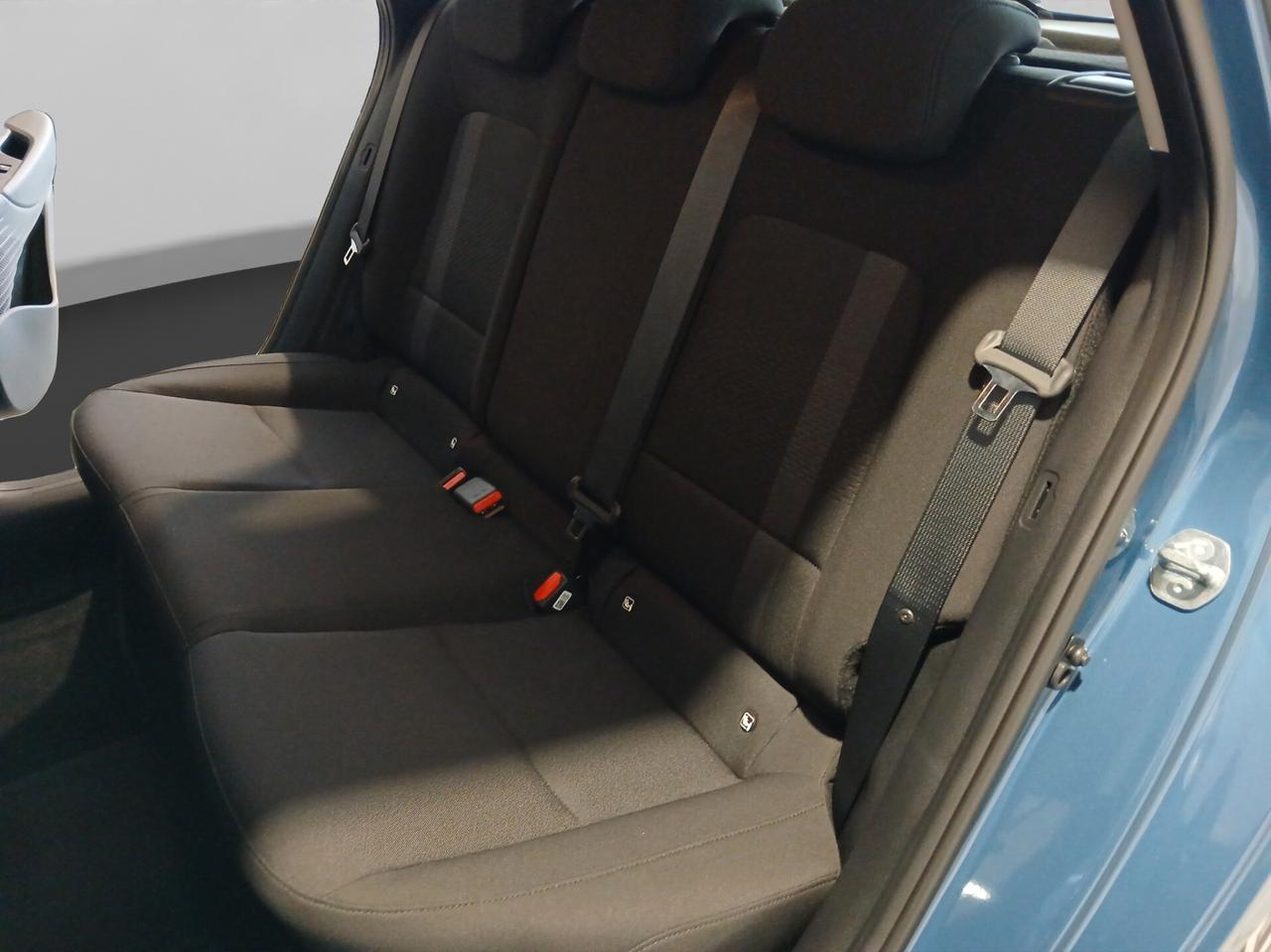 Hyundai i20 1.2 MPI MT Connectline