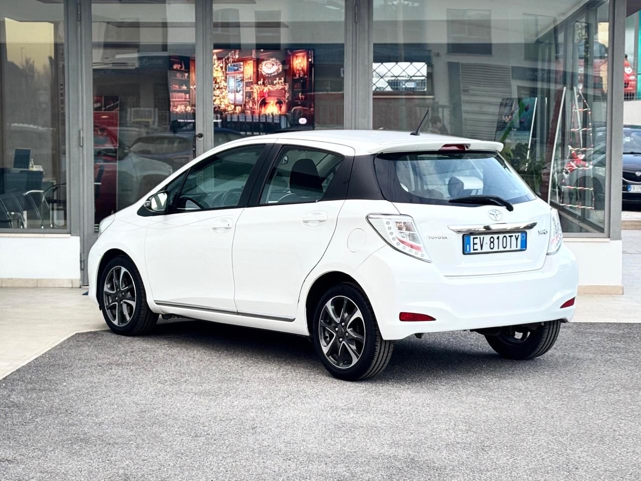 Toyota Yaris 1.3 benzina 99CV E5 - 2014