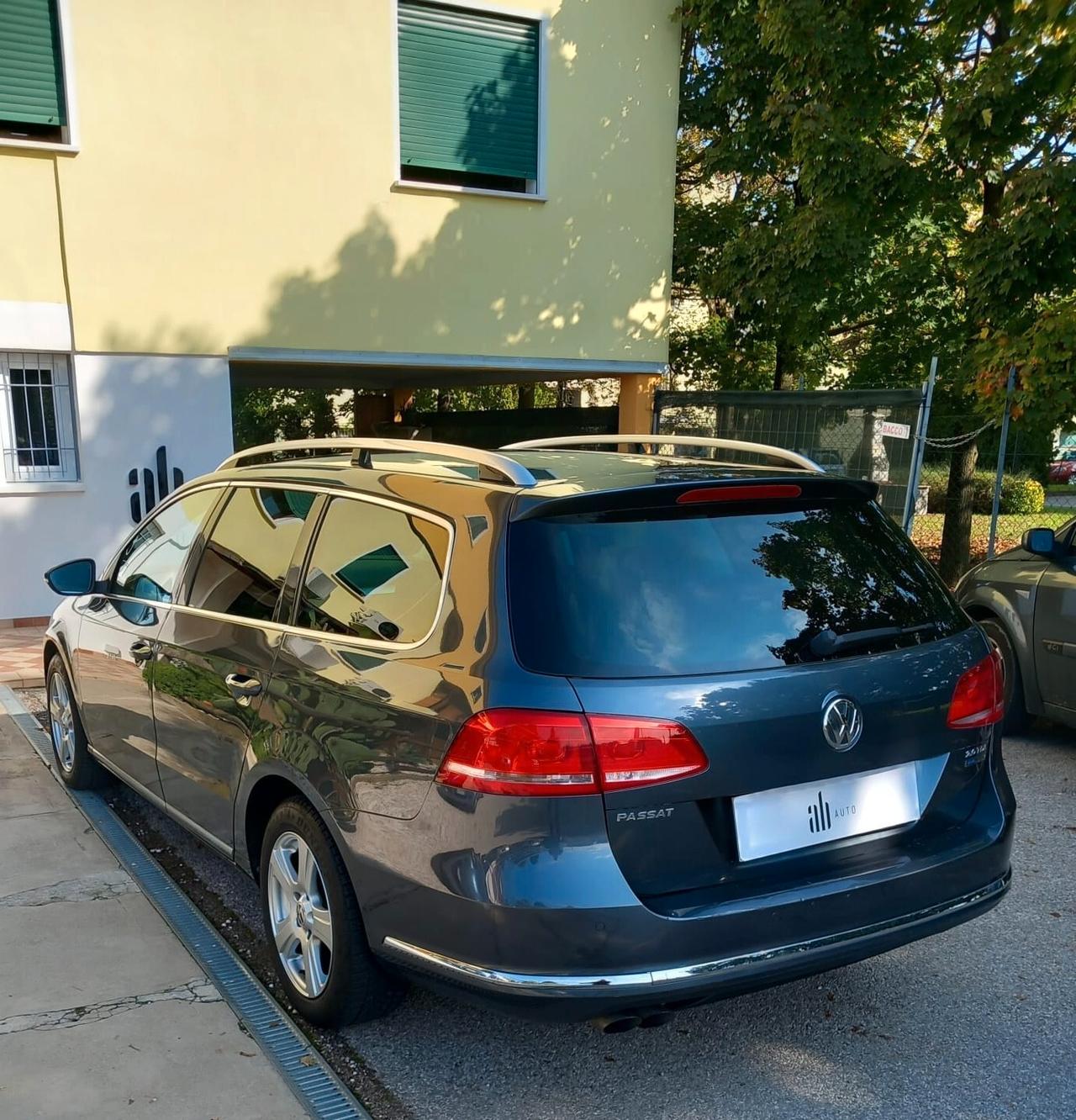 Volkswagen Passat Var. 2.0 TDI Highline BlueM.Tech.