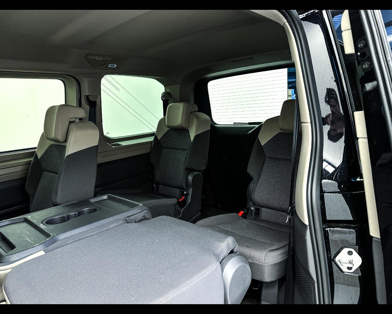 VOLKSWAGEN Multivan 7ª '21-> - Multivan 2.0 TDI 150CV DSG Space