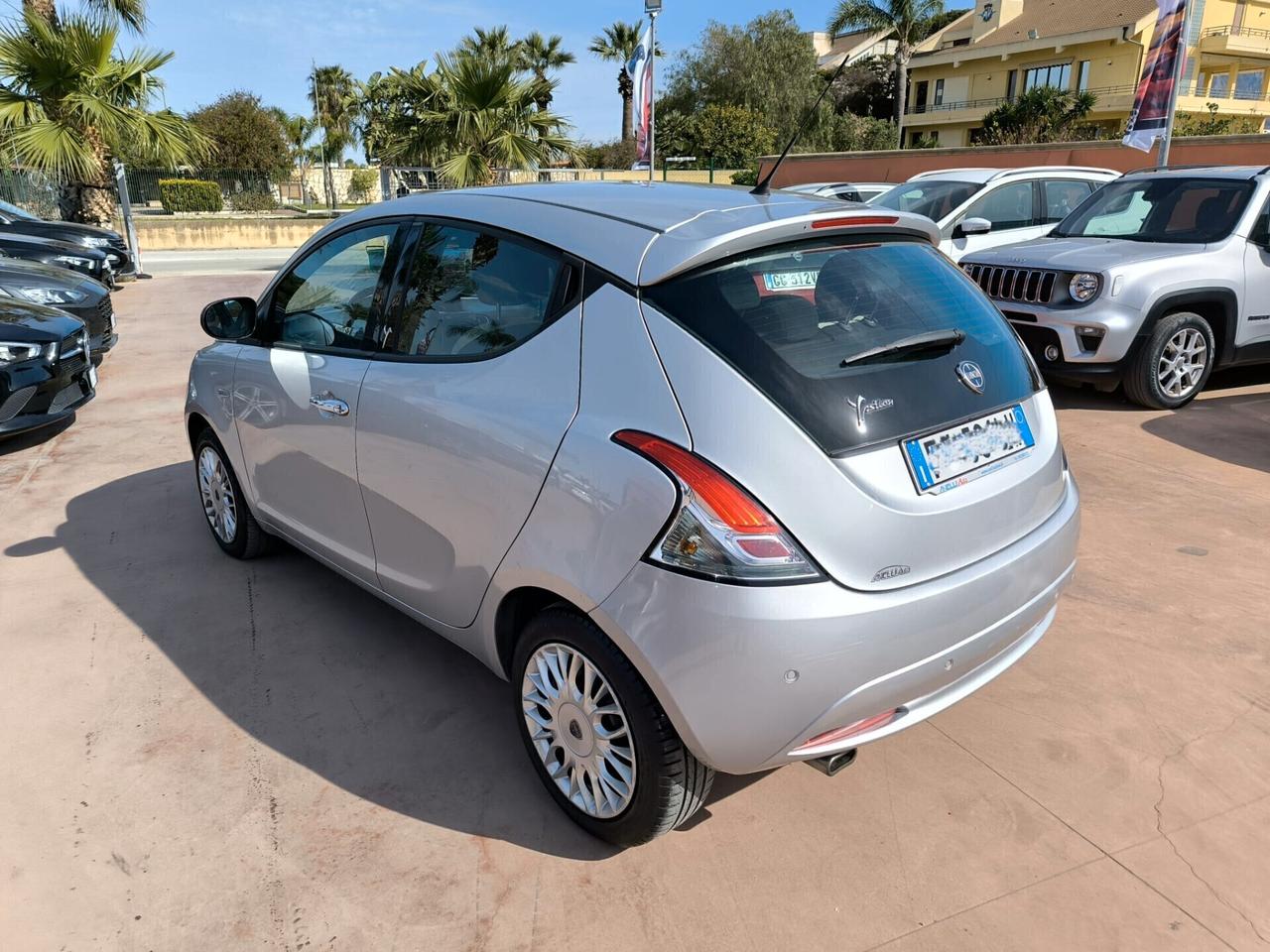 Lancia Ypsilon 1.3 MJT 16V 95 CV 5 porte S&S Gold
