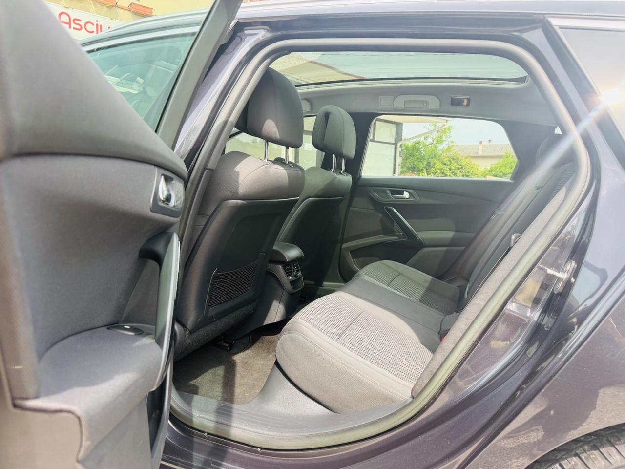 Peugeot 508 2.0 HDi 163CV aut. SW Ciel Allure