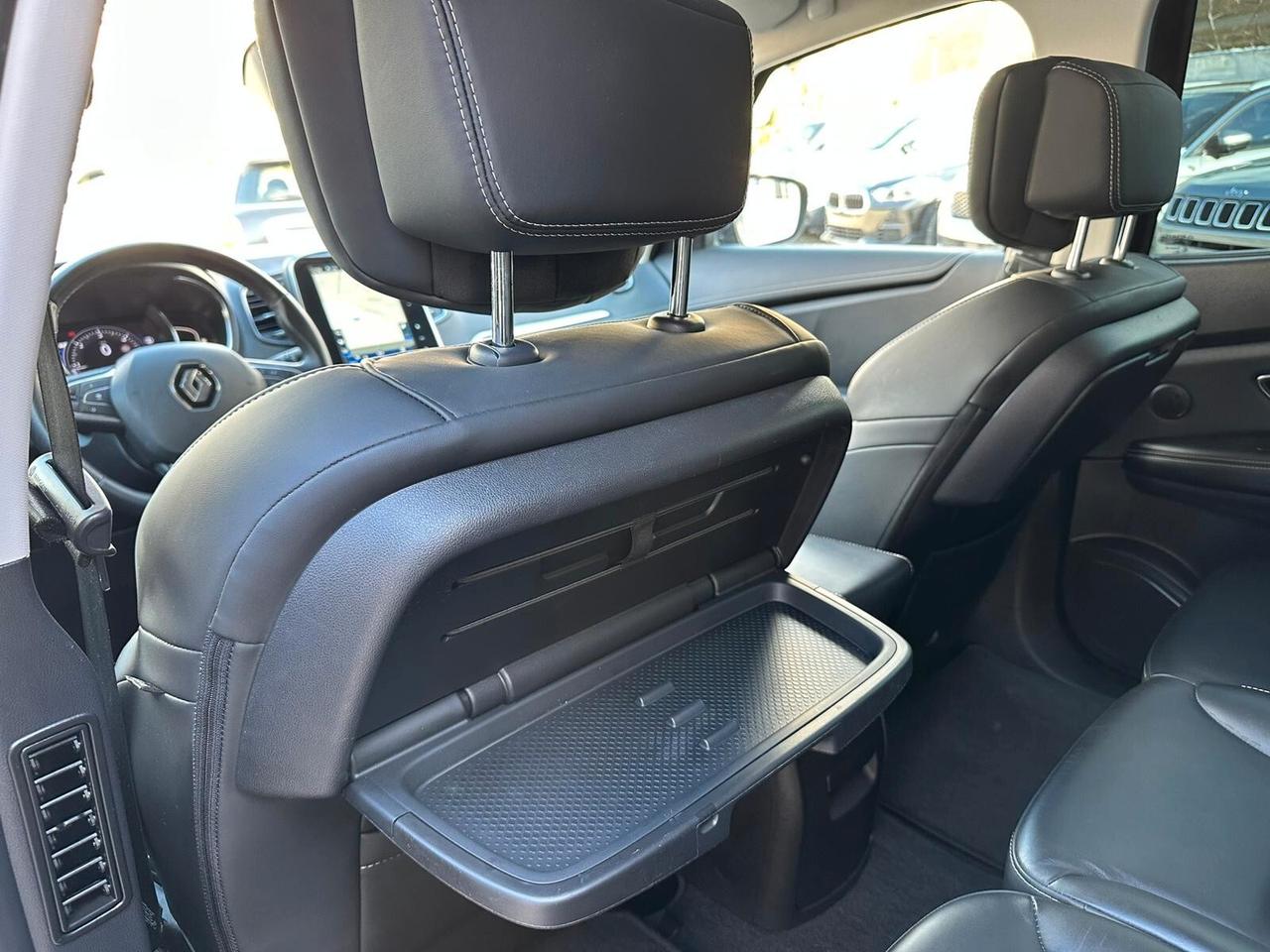 Renault Grand Scenic dCi Initiale Paris 120 cv - 2021