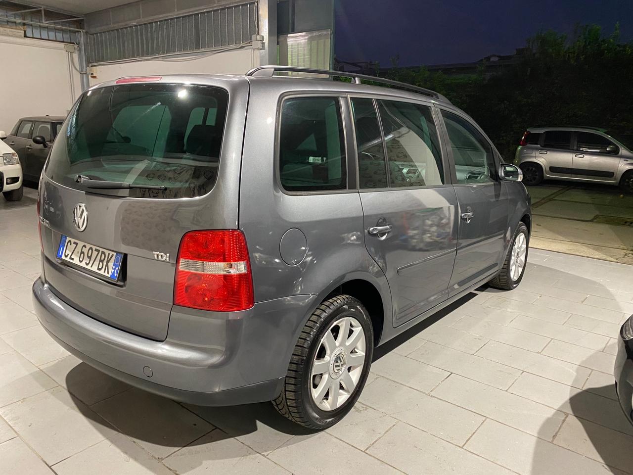 Volkswagen Touran 1.9 TDI 105CV Highline 2006 GARANTITA