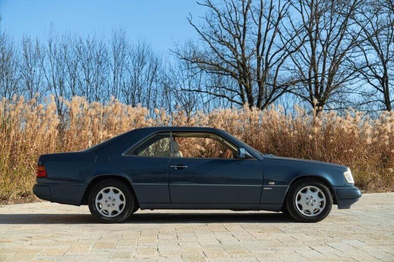 MERCEDES-BENZ CE 200 - MER00274