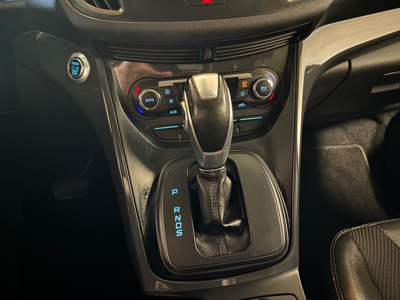 Ford Kuga 2.0 TDCI 4WD AUTOMATICA Titanium