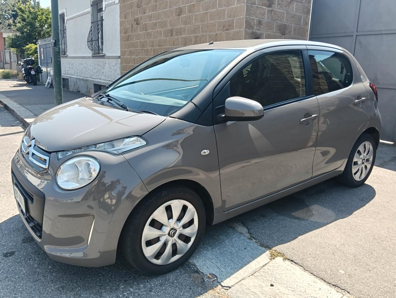 Citroen C1 PureTech 82 5 porte Shine