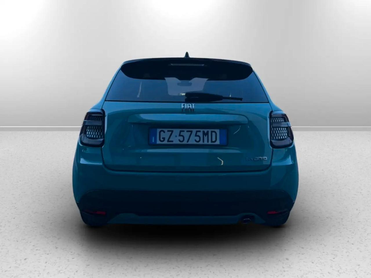 Fiat 600 Hybrid 110 CV DCT MHEV La Prima