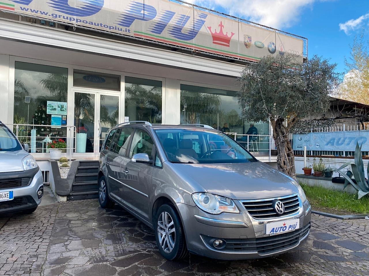 Volkswagen Touran 1.6 Conceptline Bifuel G AUTOMATICO 170CV