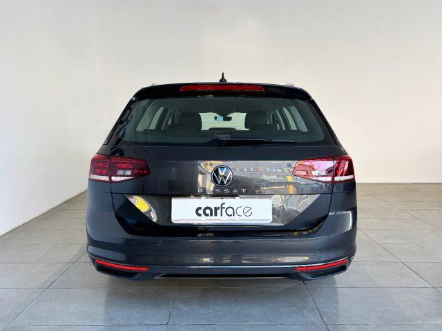 VOLKSWAGEN Passat Variant 2.0 TDI DSG ELEGANCE ---40000km