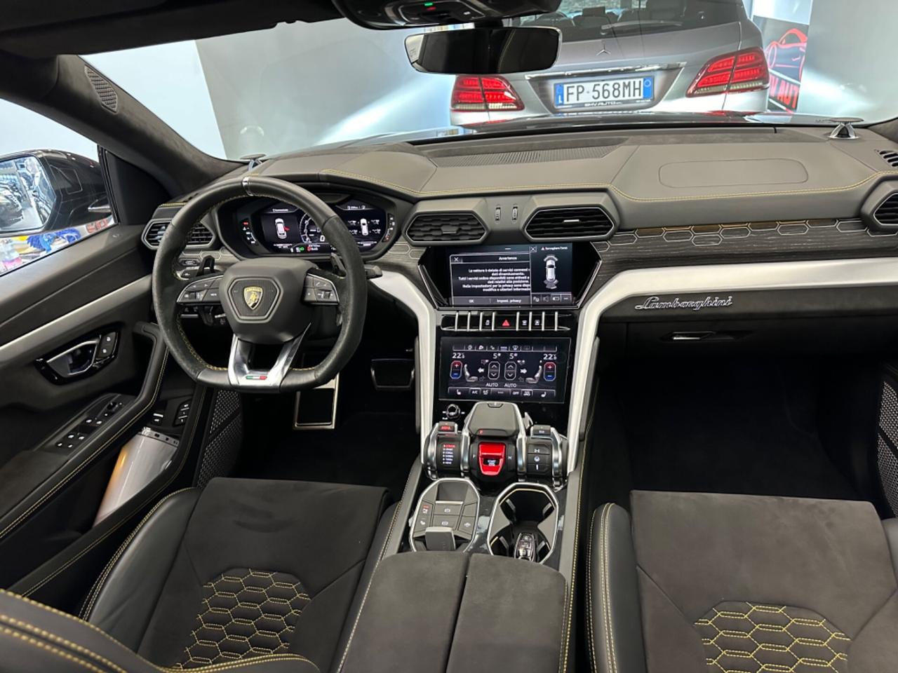 Lamborghini Urus 4,0 benzina 650 cv full full Iva