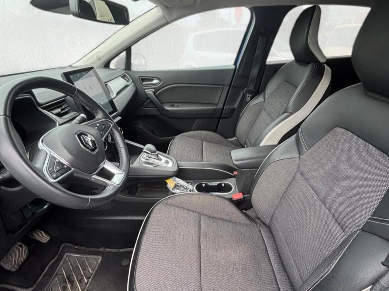 Renault Captur Plug-in Hybrid E-Tech 160 CV Intens