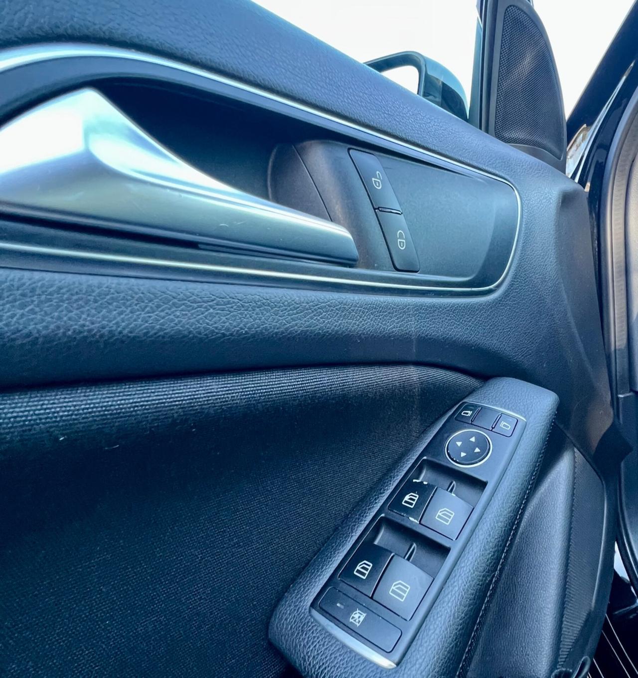 Mercedes-benz A 180 d Automatic Sport Acc.Permute