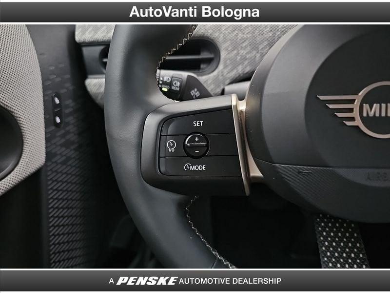 MINI Cooper Mini Cooper 3p 1.5 C Favoured auto