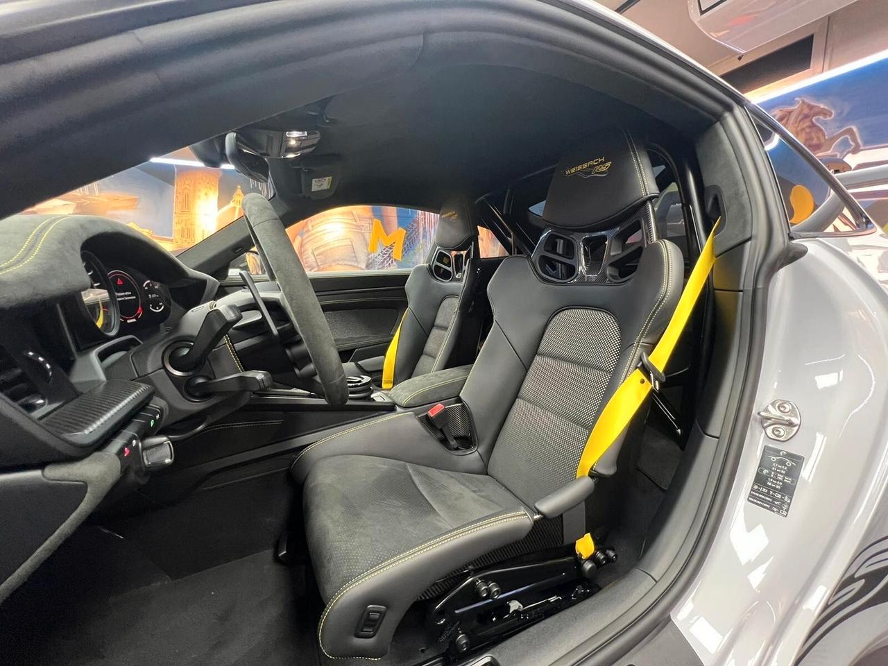 Porsche 911 992 Coupe 4.0 GT3 RS WEISSACH PACK (911)