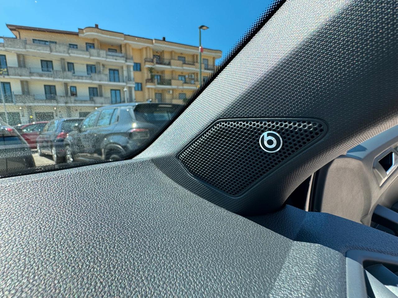 Volkswagen T-Roc 1.5 TSI R-line