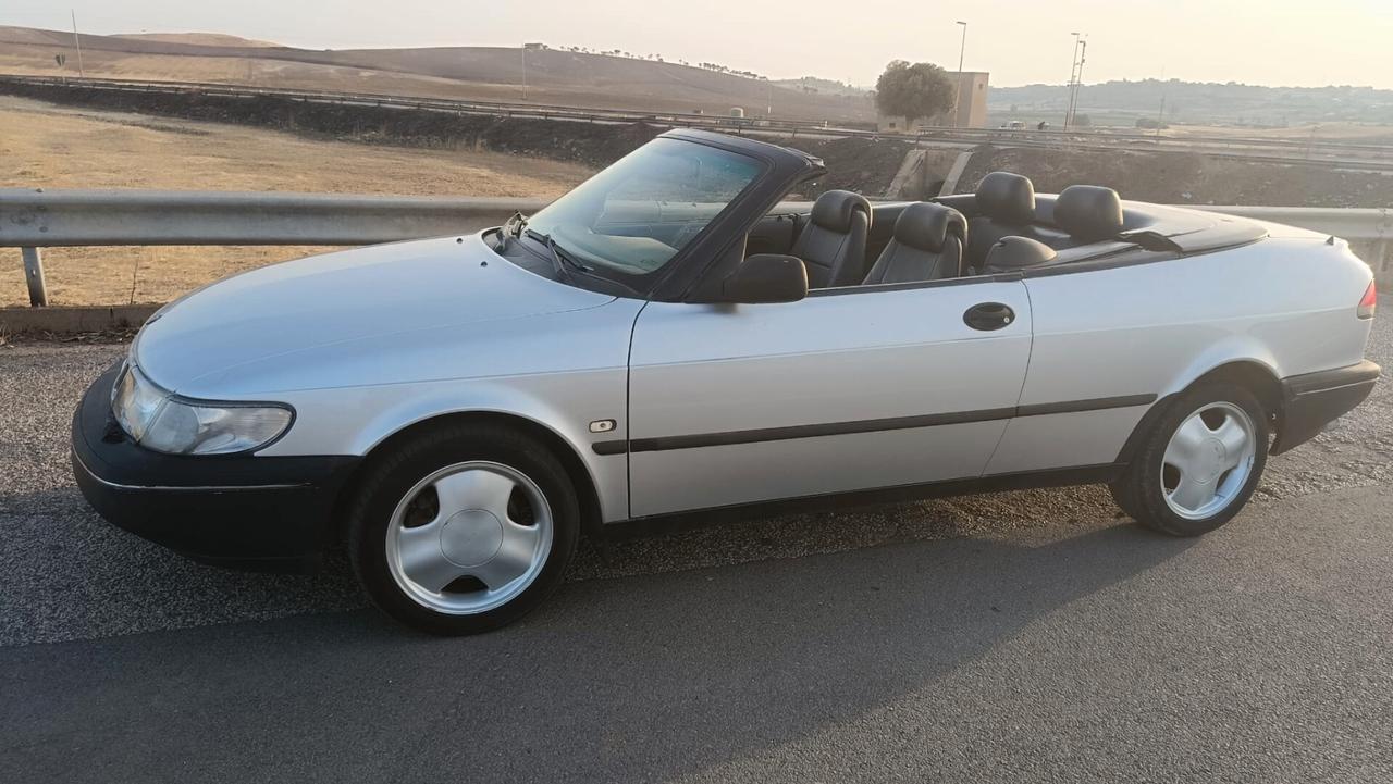 Saab 900 2.0i turbo 16V cat Cabriolet SE