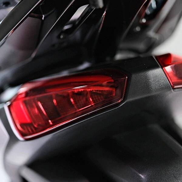 SWM C-FLY 125 Scooter 125 Nuovo Ruota Alta ABS TCS