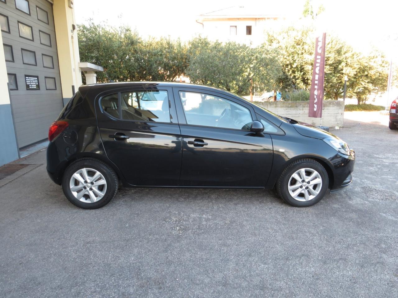 Opel Corsa 1.2 5p 70cv n-joy. km 73.600. bluetooth/usb