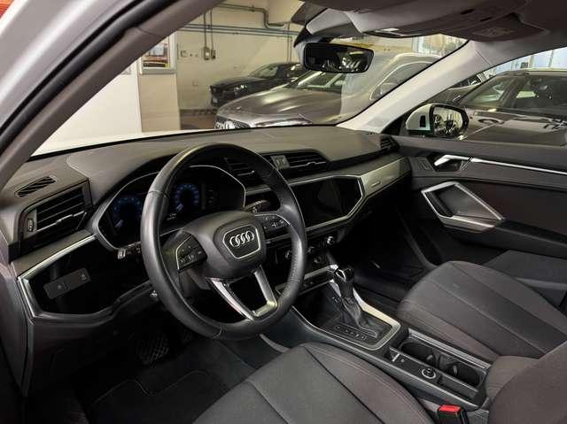 Audi Q3 Q3 40 2.0 tfsi Business quattro s-tronic