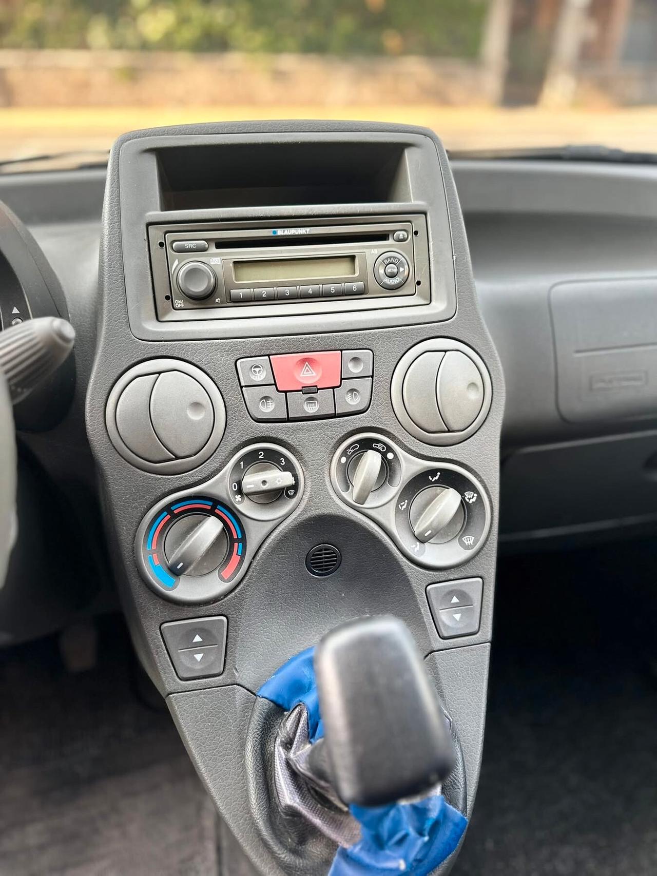 Fiat Panda 1.2 Lounge NEOPATENTATI