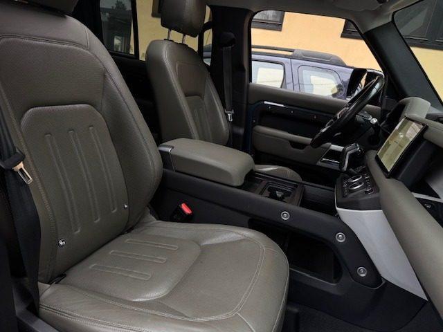 LAND ROVER Defender 110 3.0D I6 250 CV SE 7POSTI SOSPENSIONI TETTO 360