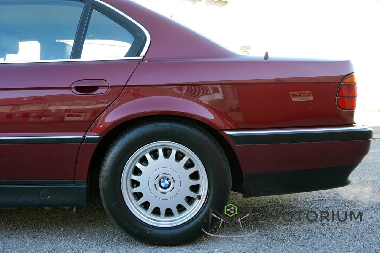 BMW 740 iL E38 V8 286CV LUNGA - 1994 - ISCRITTA ASI