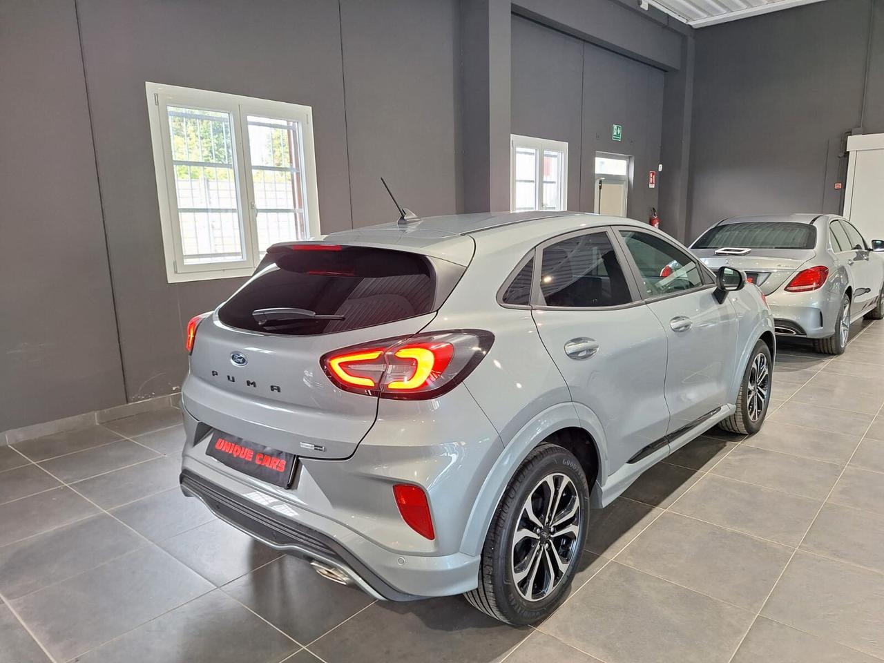 Ford Puma 1.0 EcoBoost Hybrid 125 CV S&S ST-Line