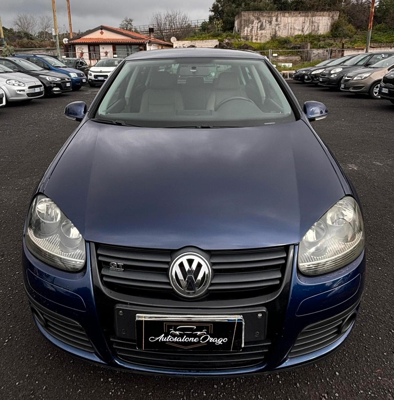 Volkswagen Golf 1.9 TDI DPF 5p. GT Sport