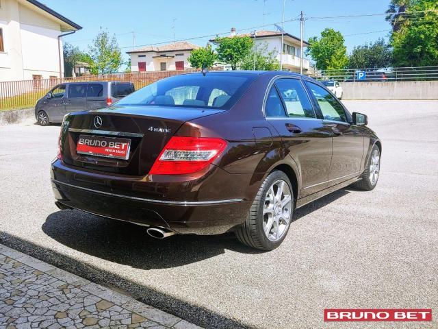 Mercedes-Benz 300 4Matic Avantgarde SOLO 96000 km