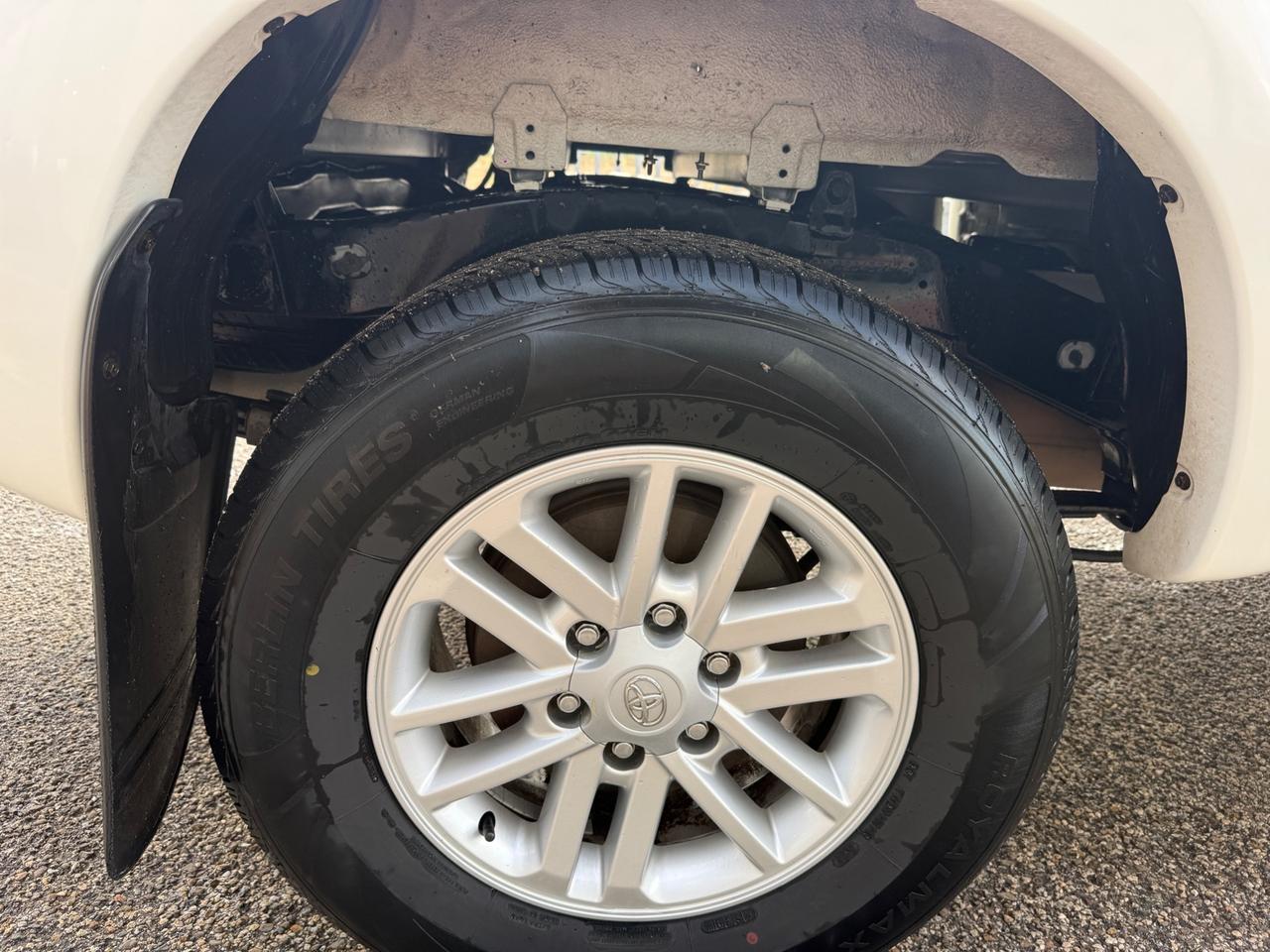 Toyota Hilux 2.5 D-4D 4WD 2p. 4posti MY14"