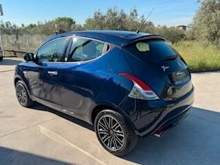 Lancia Ypsilon 1.2 69 CV 5 porte GPL Ecochic Gold