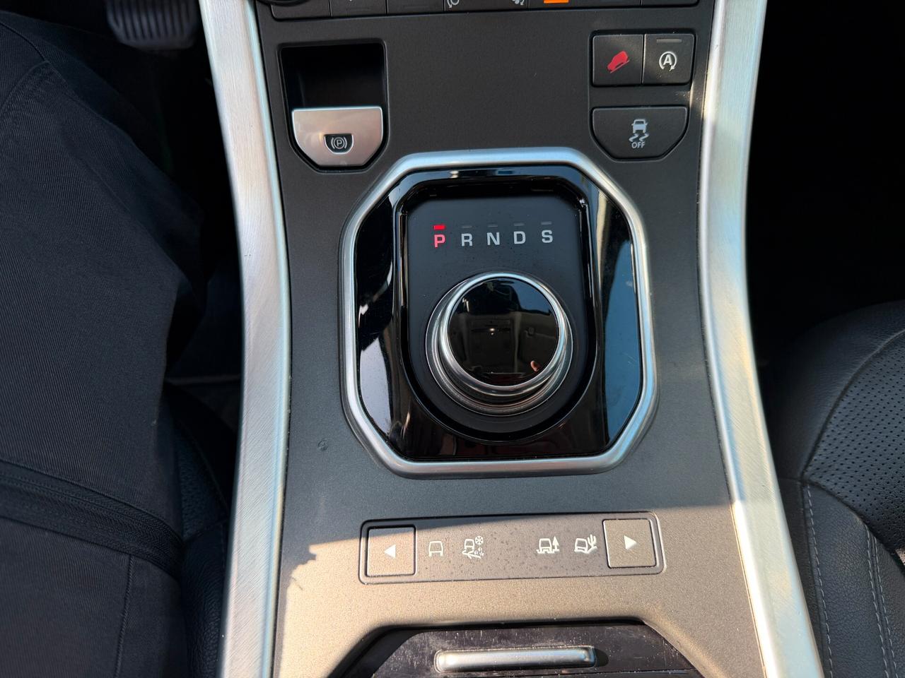 RANGE ROVER EVOQUE 2017 2.0 DIESEL 150 CV *TAGLIANDATA