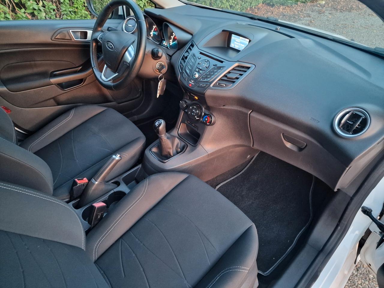 Ford Fiesta 1.2 82cv 5p 2017