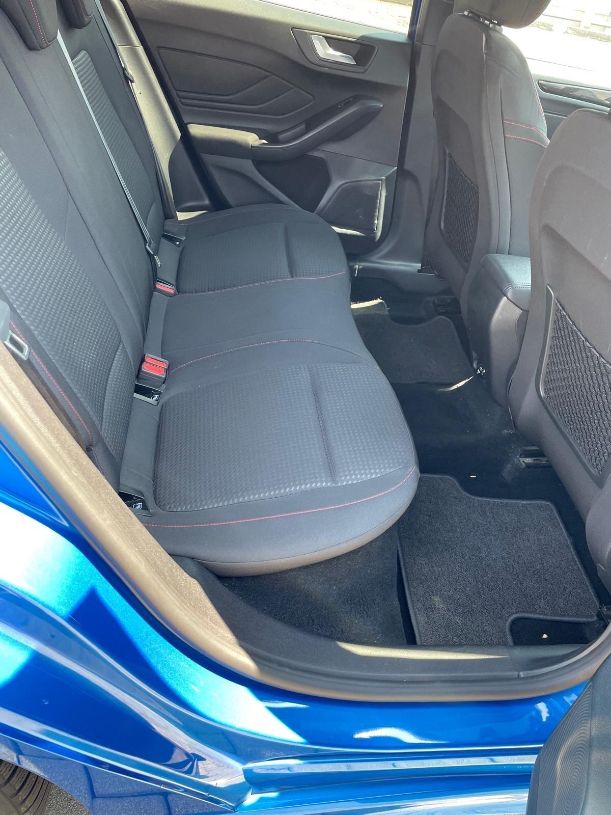 Ford Focus 1.5 120 CV automatico SW ST-Line IVA ESPOSTA