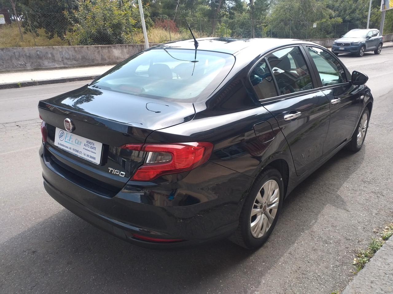 Fiat Tipo 1.3 Mjt 4 porte Easy