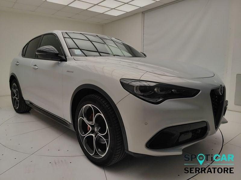 Alfa Romeo Stelvio 2023 2.2 t Veloce Q4 210cv auto
