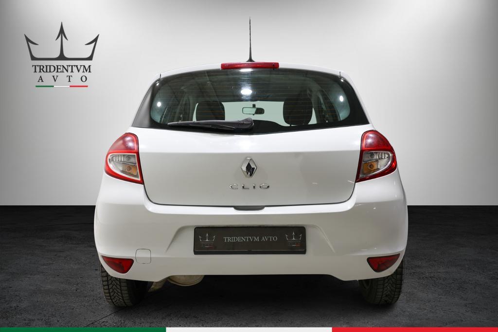 Renault Clio 1.2 16v Dynamique 5p