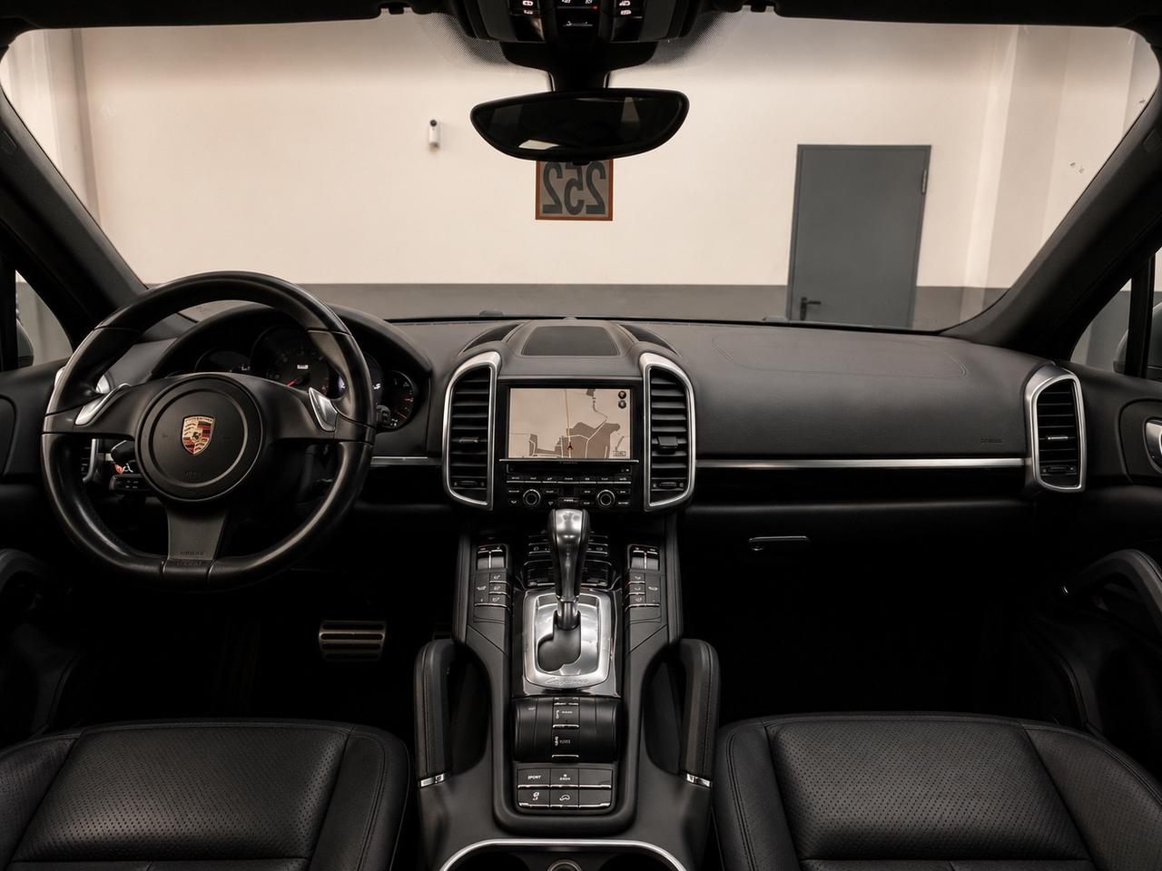 Porsche Cayenne 3.0 e-hybrid