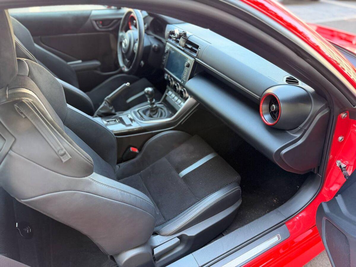 Toyota GR86 2.4 Premium Sport