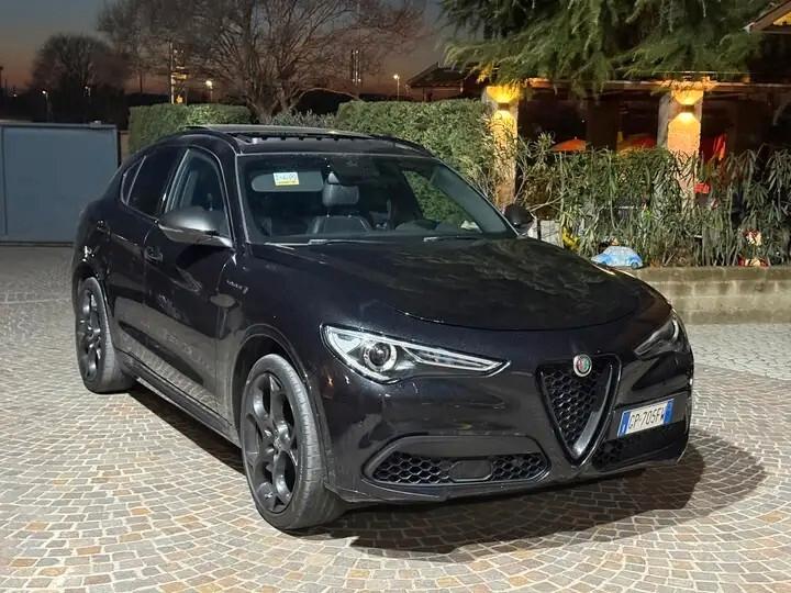Alfa Romeo Stelvio 2.0 Turbo 280 CV AT8 Q4 Ti