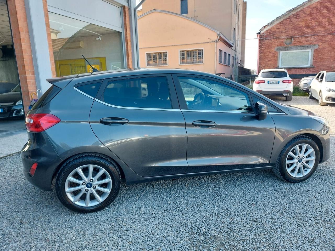 Ford Fiesta 1.5 TDCi 5 porte Vignale UNICO PROPRIETARIO