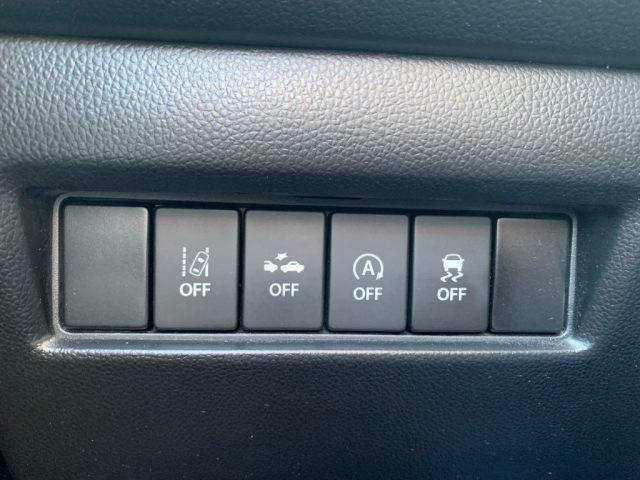 SUZUKI Swift 1.2 Hybrid Top