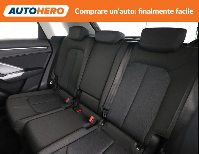 AUDI Q3 35 TDI S tronic