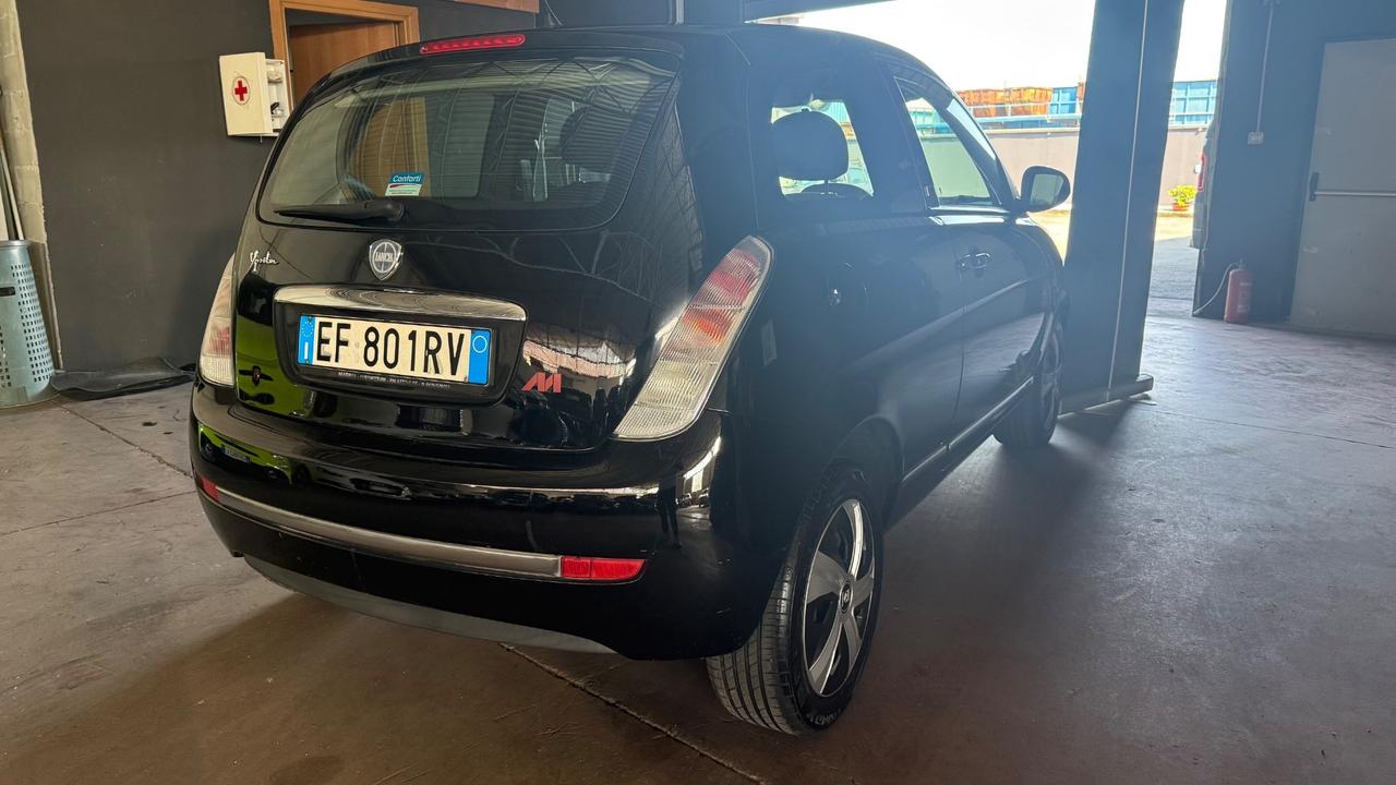 Lancia Ypsilon 1.2 69 CV Elle