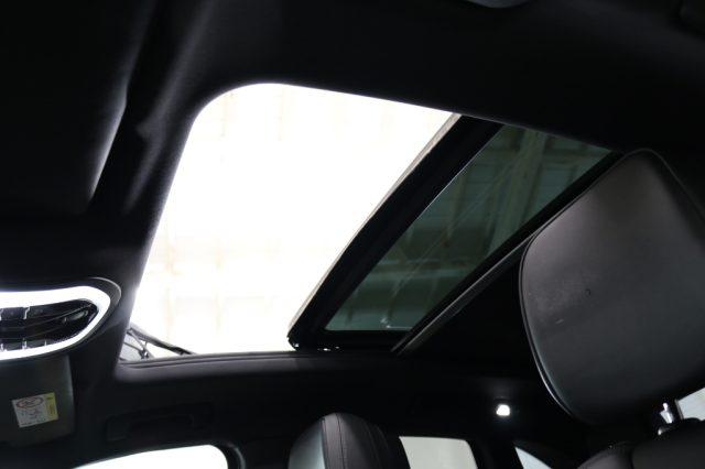 PORSCHE Macan 2.0 T