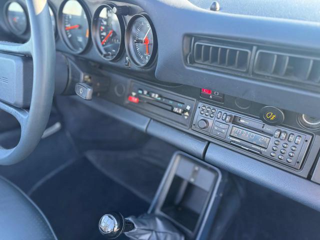 PORSCHE 911 Carrera 3.2 Cabriolet ?TURBO LOOK?