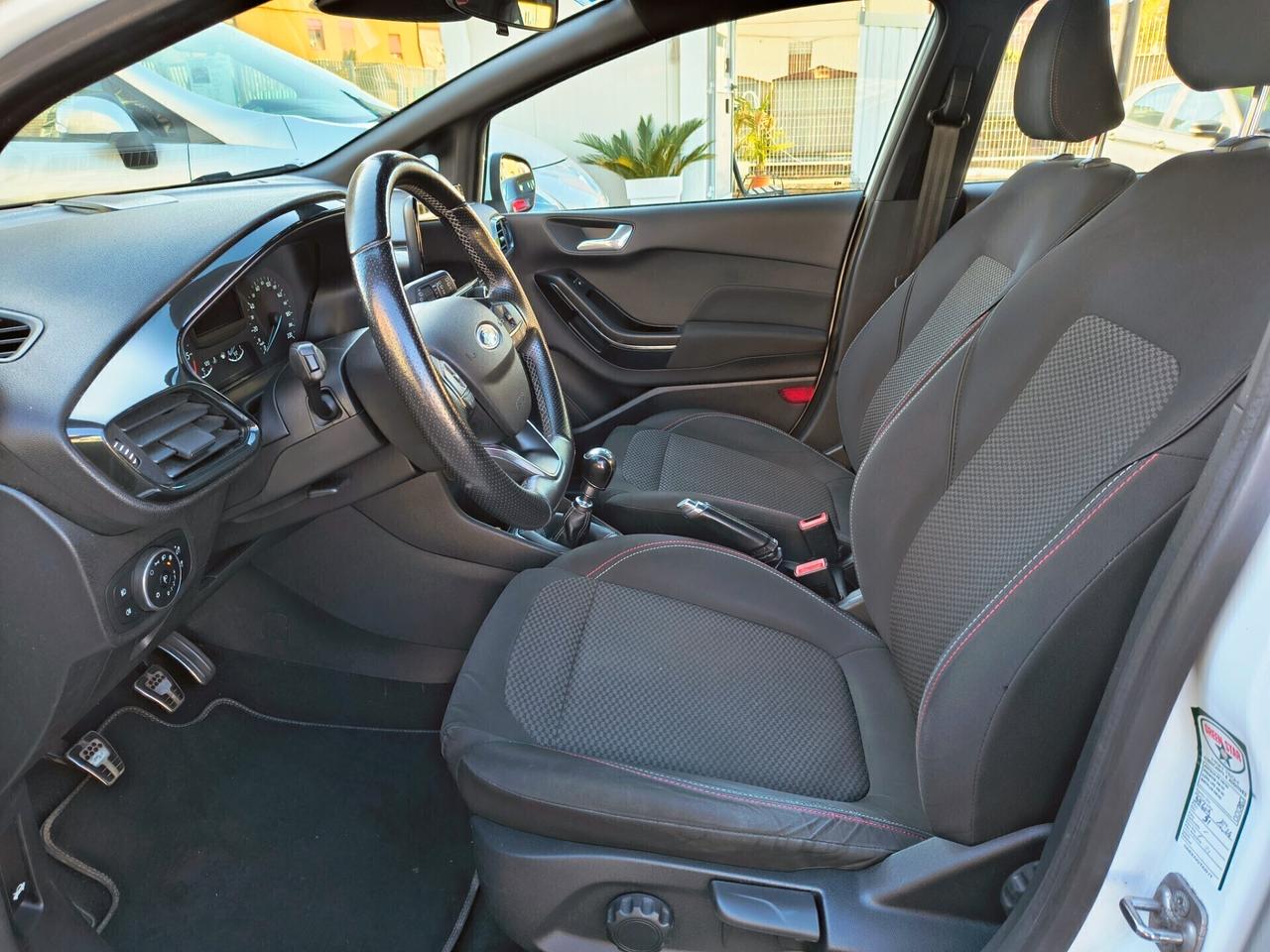 FORD FIESTA 1.5 DIESEL ST-LINE UNICOPROPRIETARIO ANNO 2018