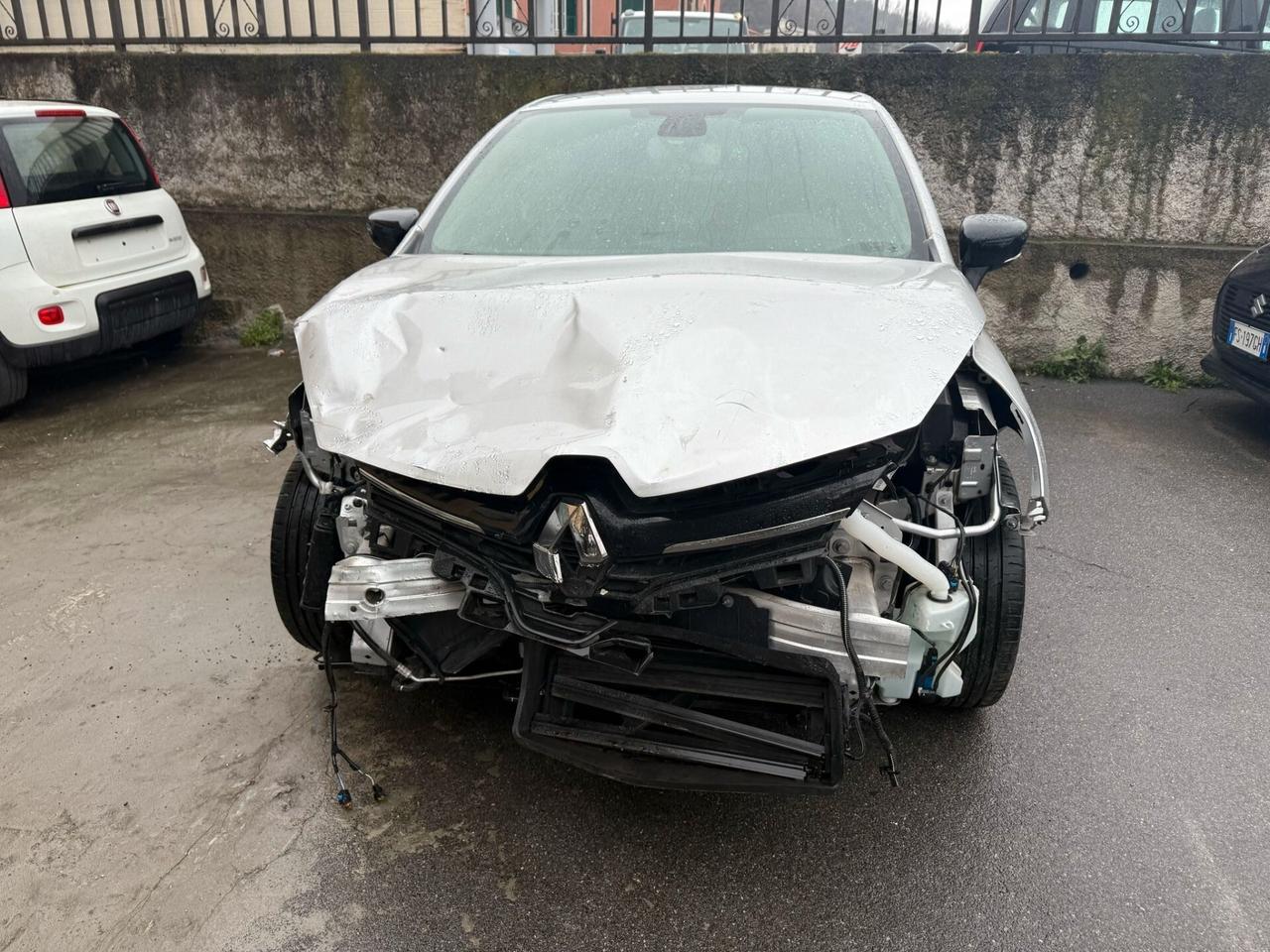 Renault Clio 1.2 75 CV 5 porte Duel