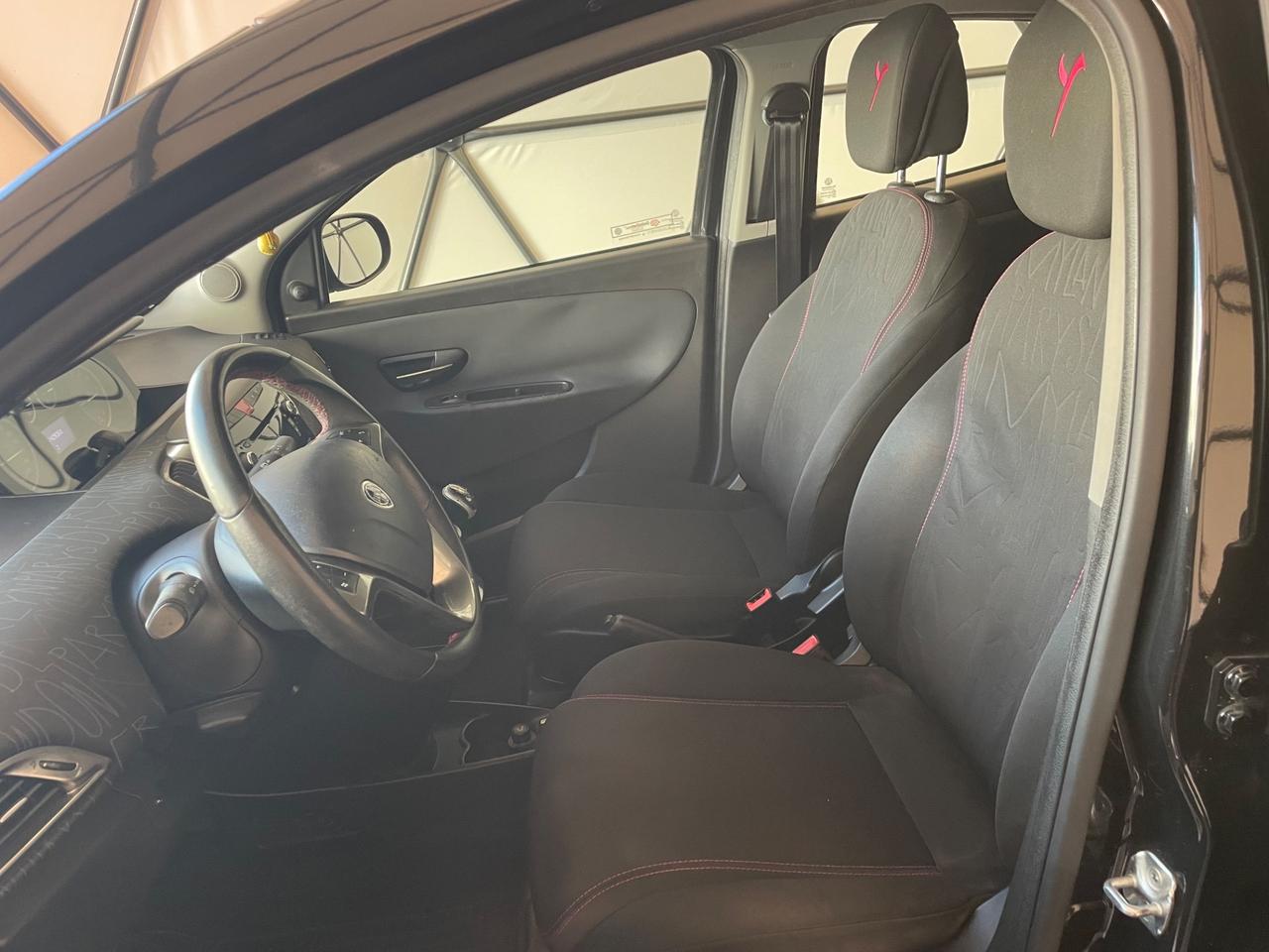 Lancia Ypsilon 1.2 69 CV 5 porte GPL Ecochic Gold